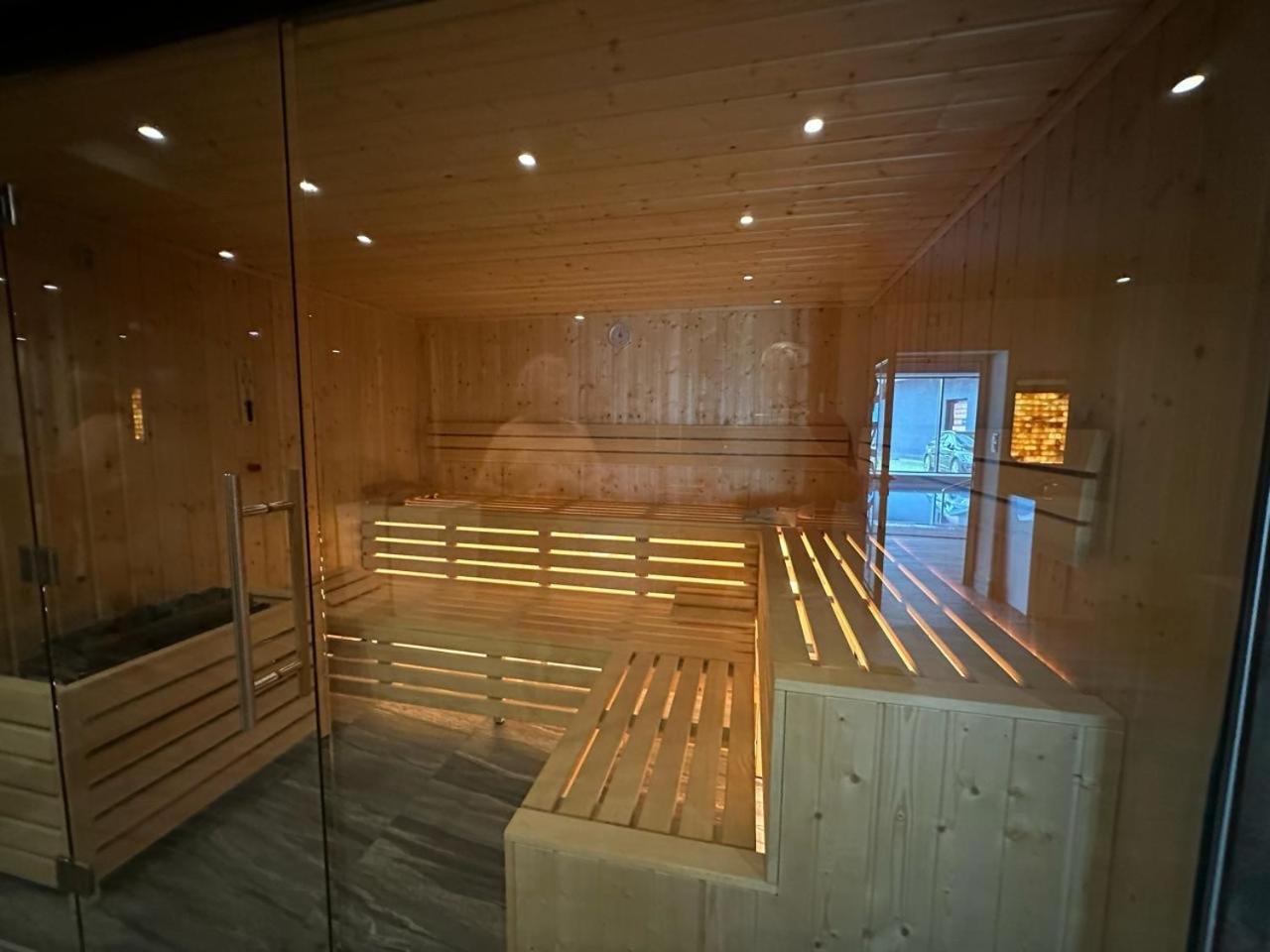 Baltic Comfort Spa Apartment With Free Pool, Saunas & Fitness - Kasprowicza 20 Kolobrzeg Dış mekan fotoğraf